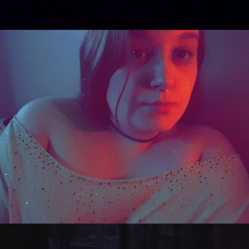 Meet your Posher, Lea